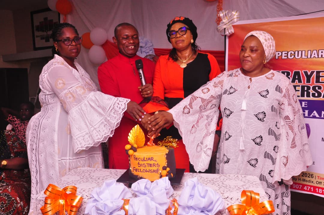Anniversary Cake Cutting